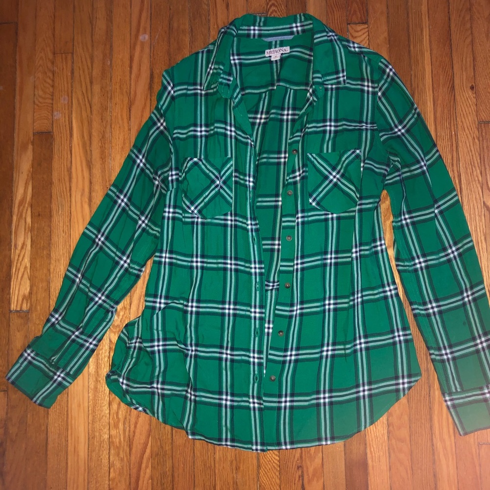 Green Plaid Button-Up Shirt